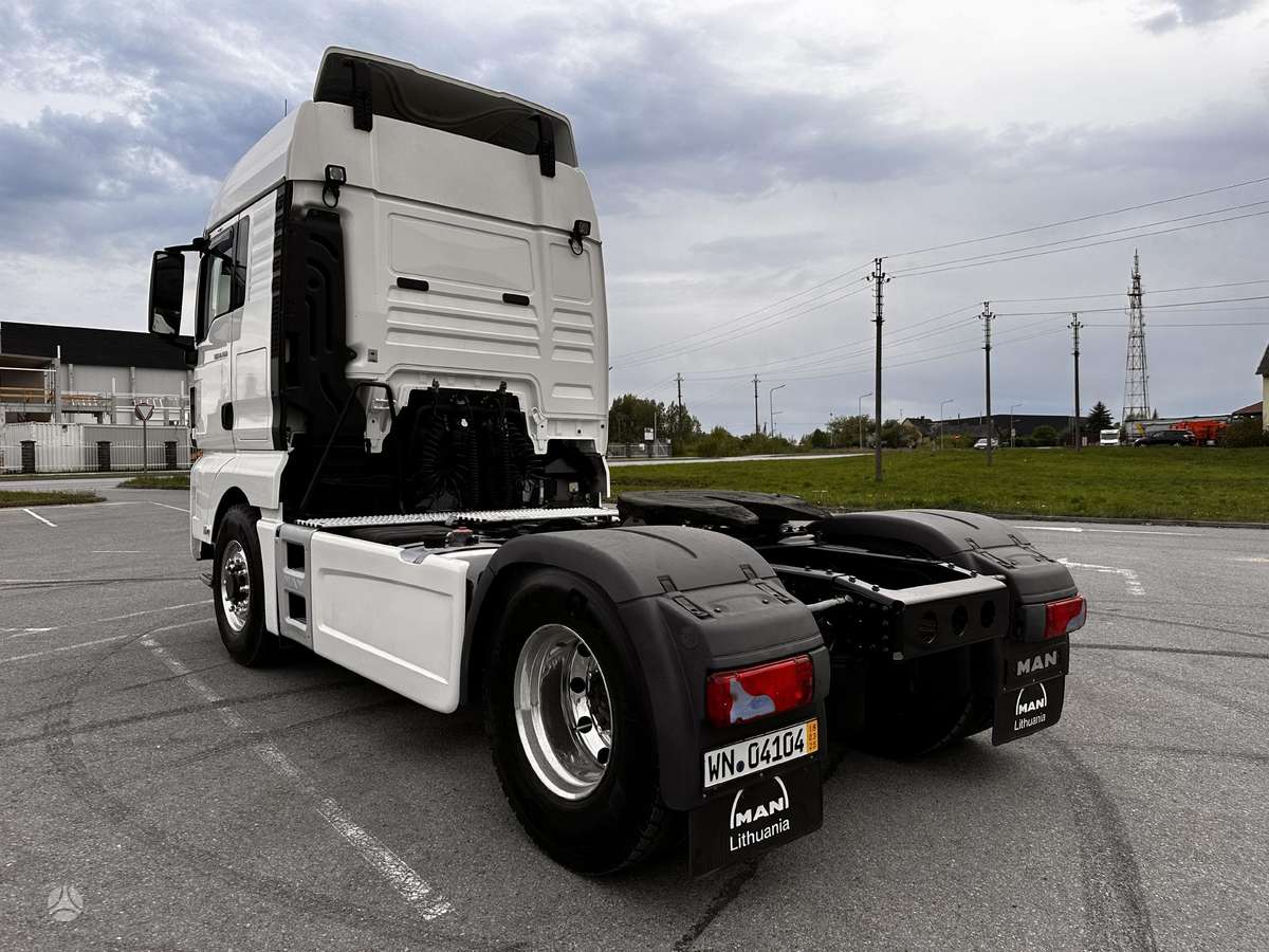 MAN TGX18-480BLS, single sleeper