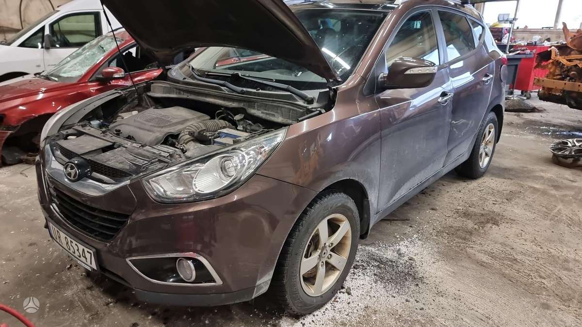 Hyundai ix35 for parts