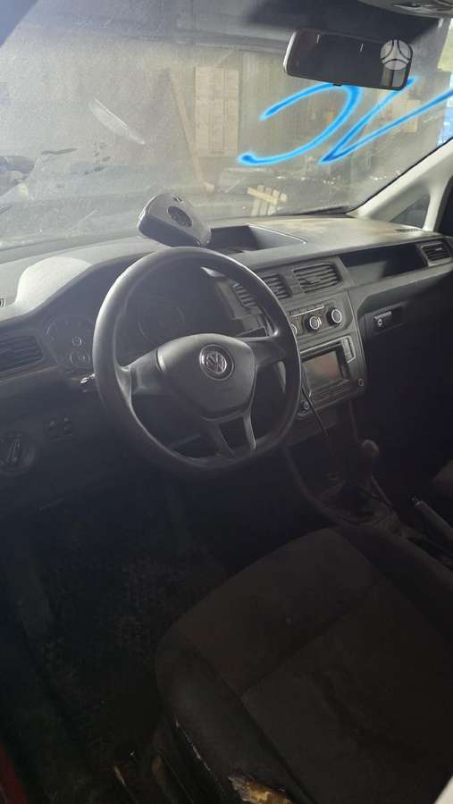 Volkswagen Caddy dalimis