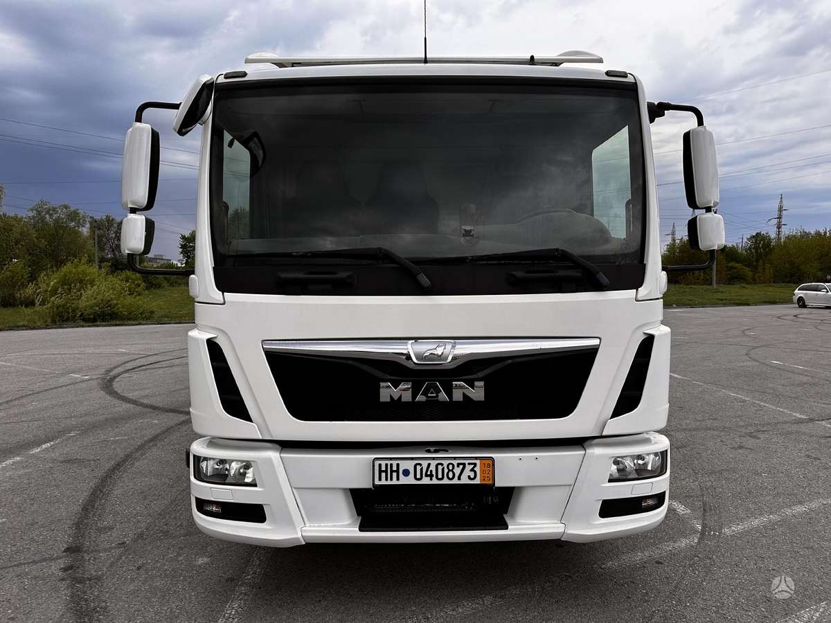 MAN TGL8-180BL, скотовозы