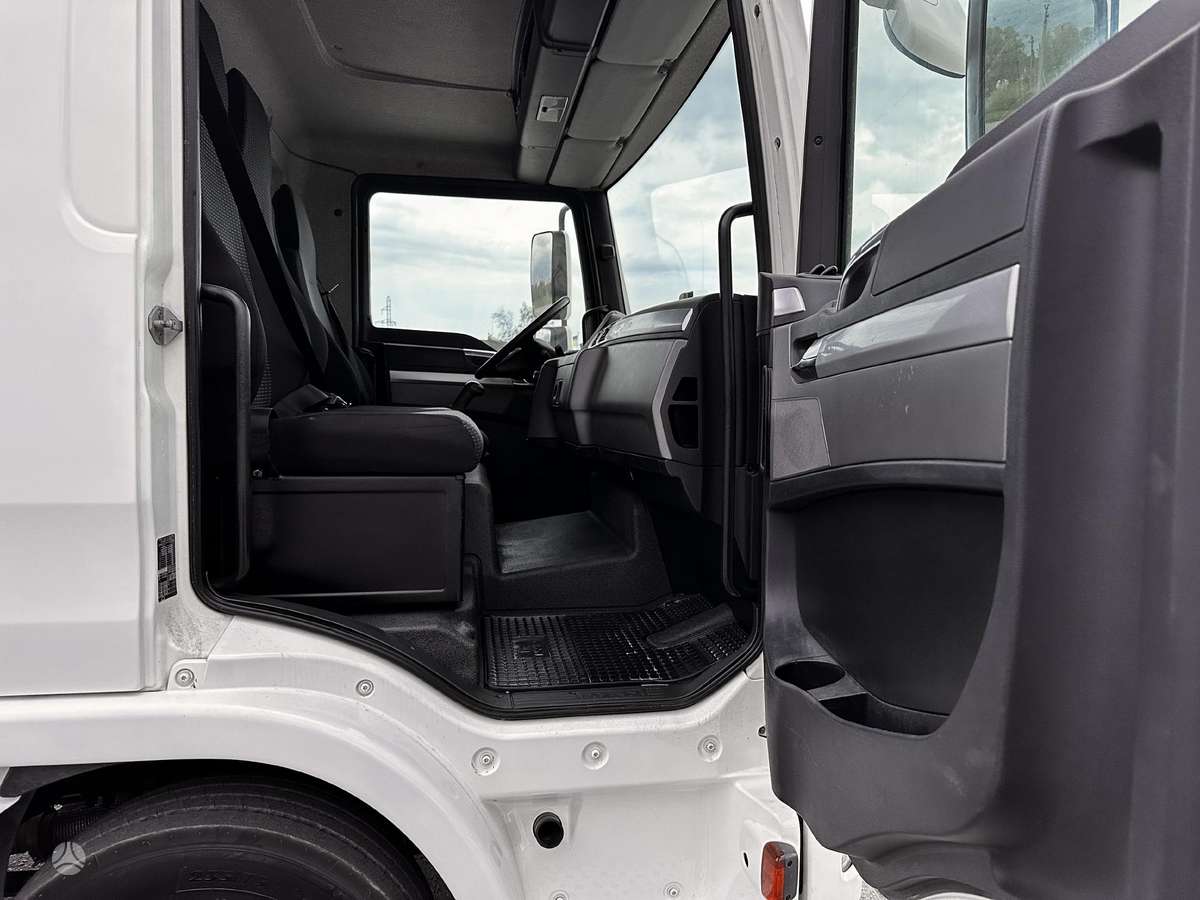 MAN TGL8-180BL, livestock trucks