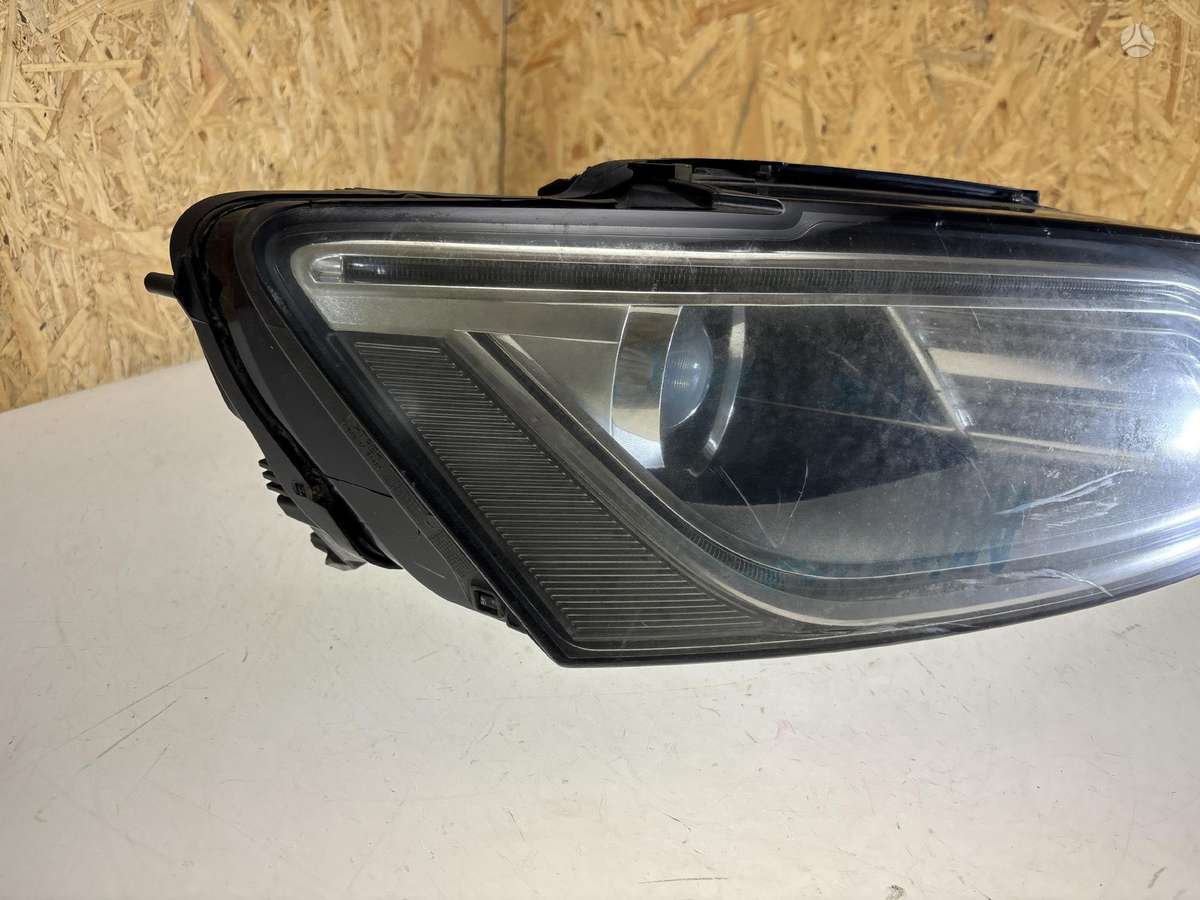 Audi Q5, 8R0941006, Cen25939