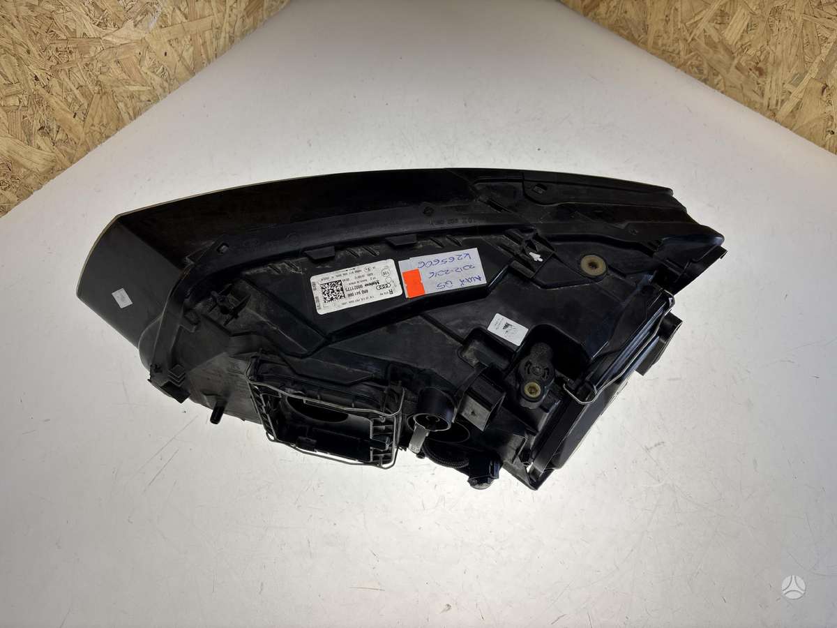Audi Q5, 8R0941006, Cen25939