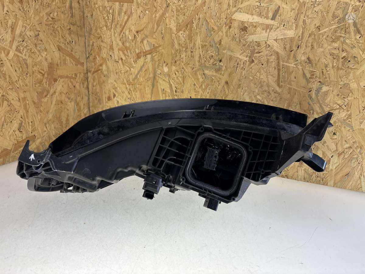 Renault Megane E-Tech, 260103279R, Cen25968