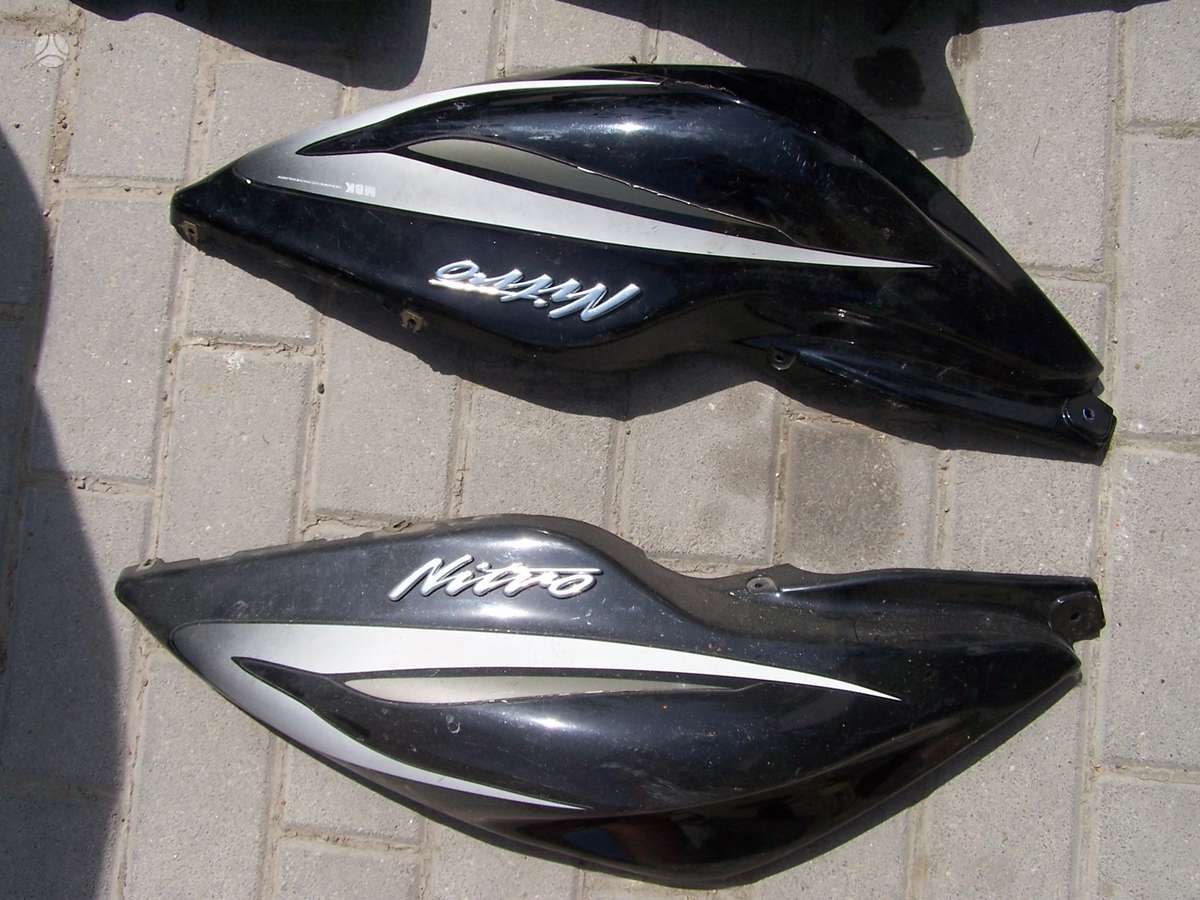 Yamaha Aerox, scooters / mopeds