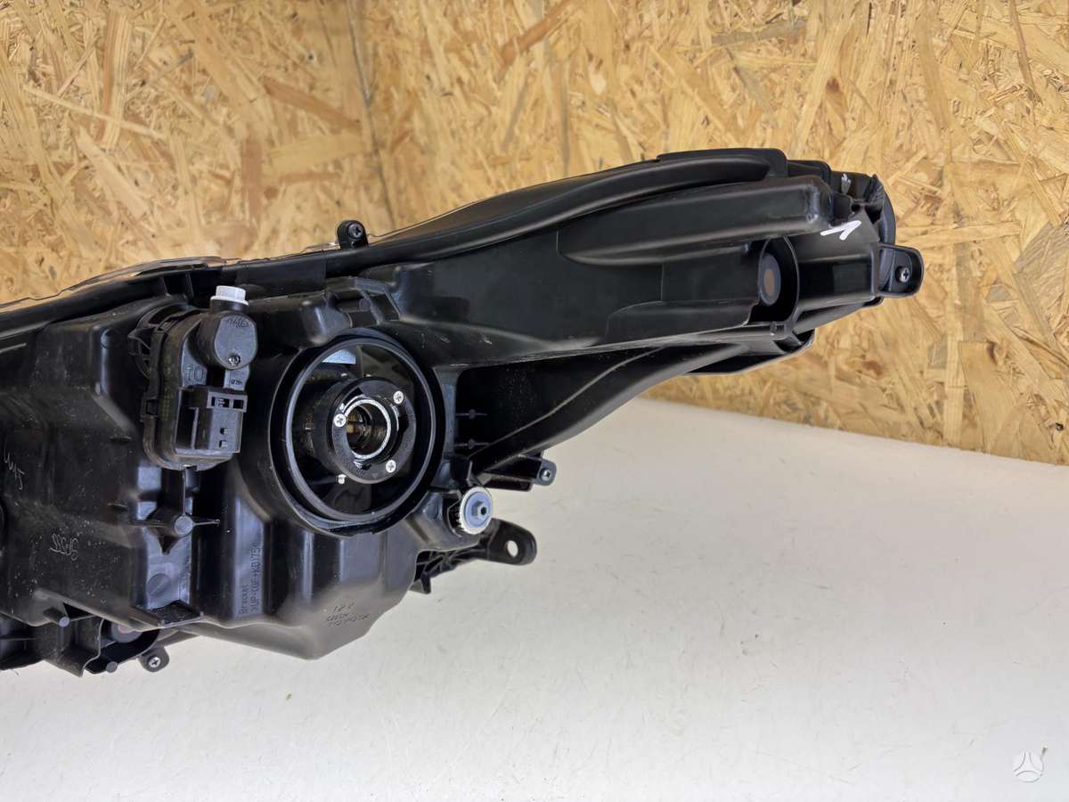 Toyota Yaris Cen25986