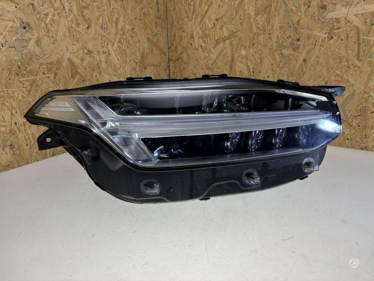 Volvo XC90, 32342483, Cen25989