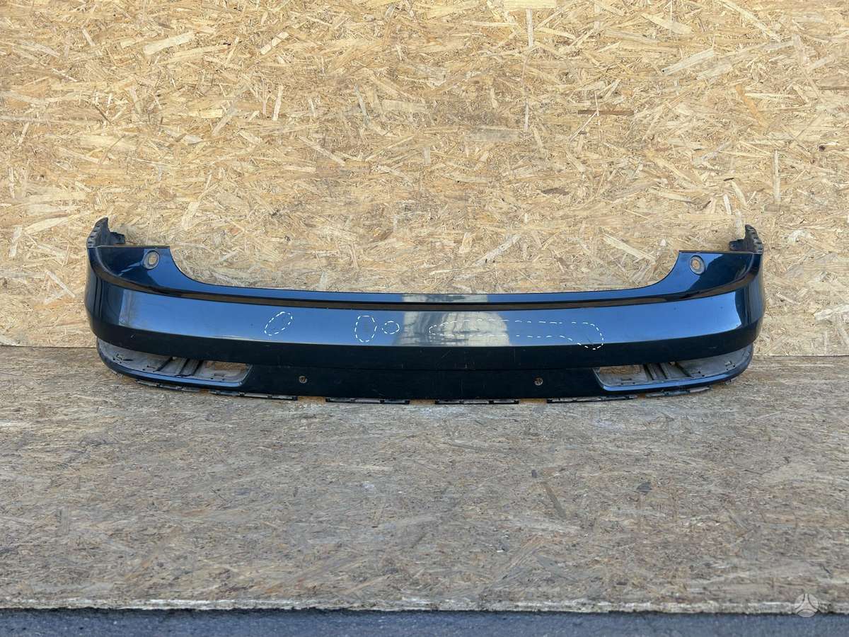 Audi Q3, 8U0807385C, Cen26002