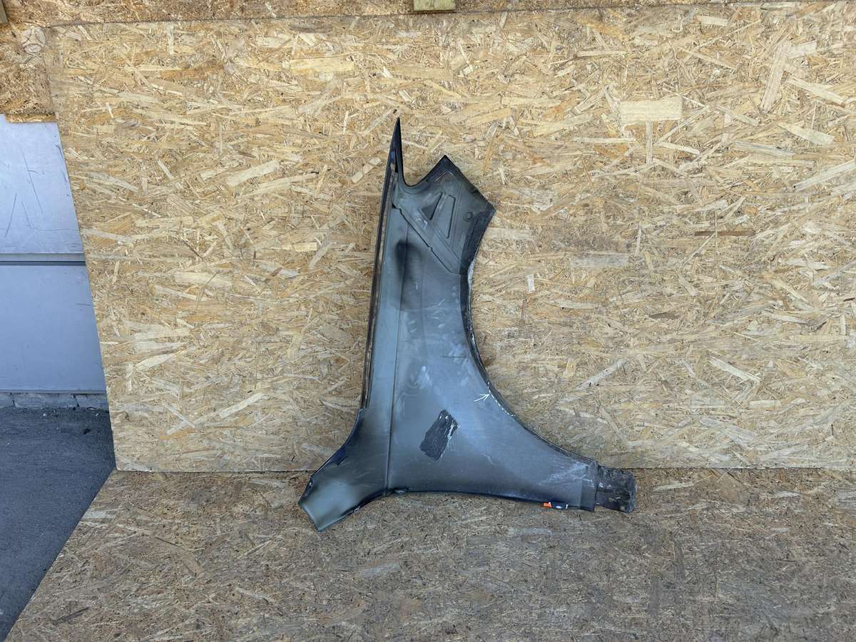 Audi Q7, 410821105, Cen26004