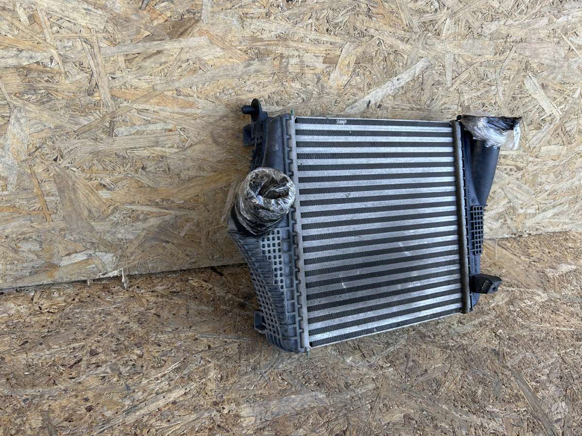 Audi Q8, 8E4153100, Cen26005