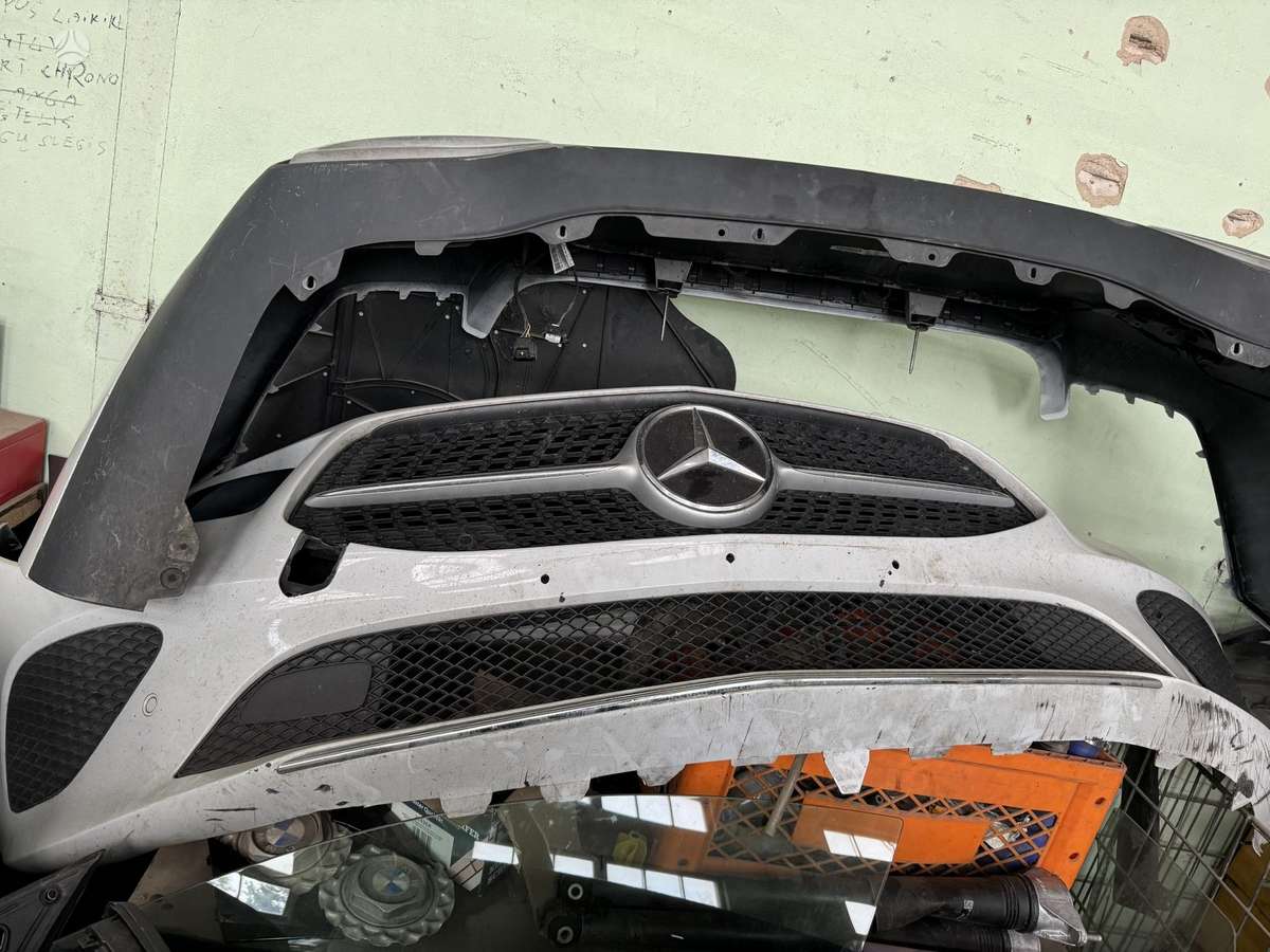 Mercedes-Benz CLA200