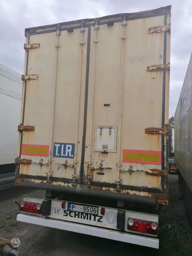Schmitz SKO24, refrižerātori