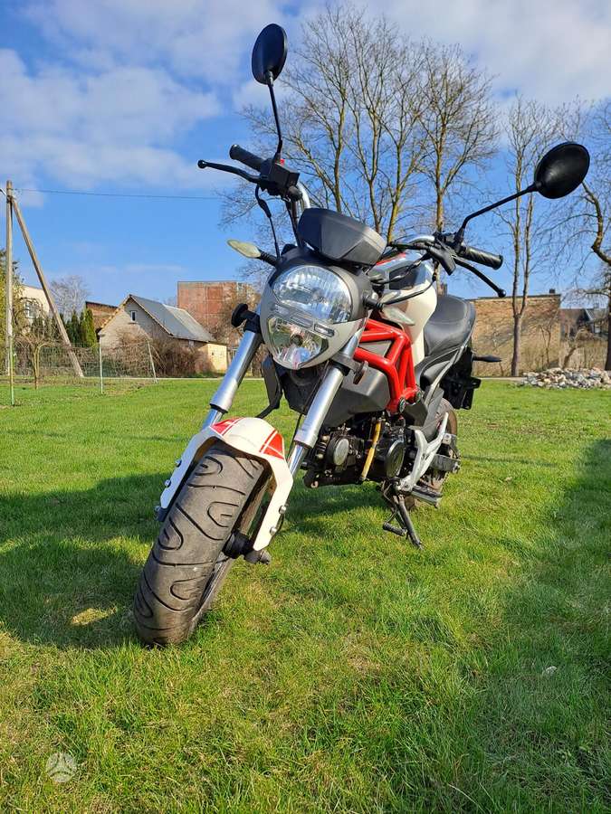 Magpower Bombers 50cc, mini motociklai