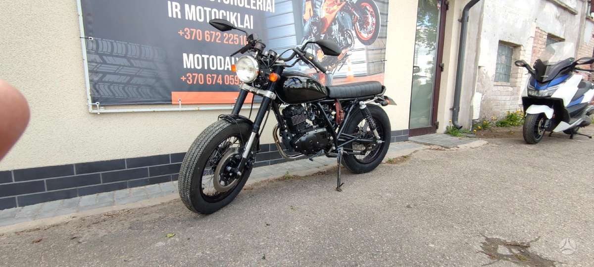 Mash Seventy five 125cc, street / klasikiniai