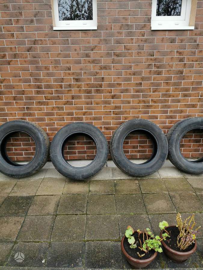 Hankook, summer 235/65 R17