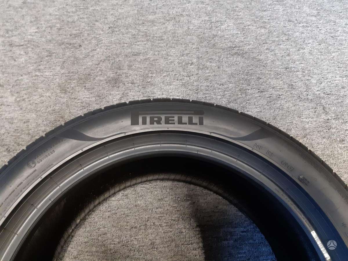 Pirelli 2022m 95% PZero LS, летние 245/45 R18