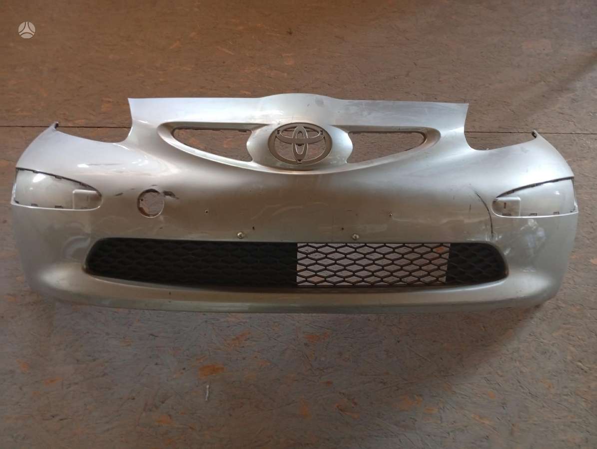 Toyota Aygo бамперы (буфера), двери, крылья