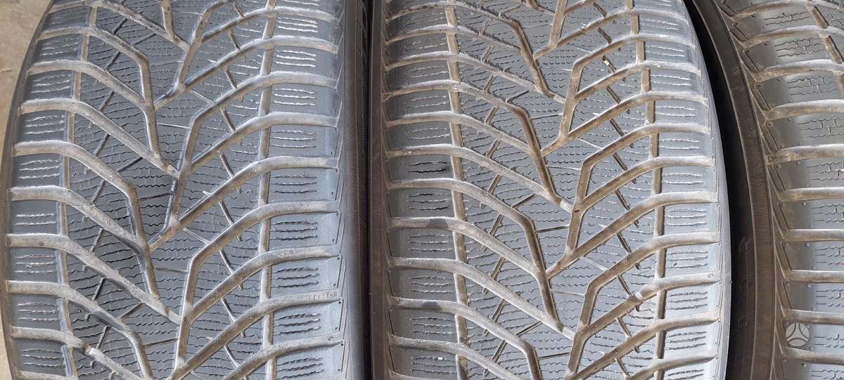 Yokohama, зимние 245/45 R19