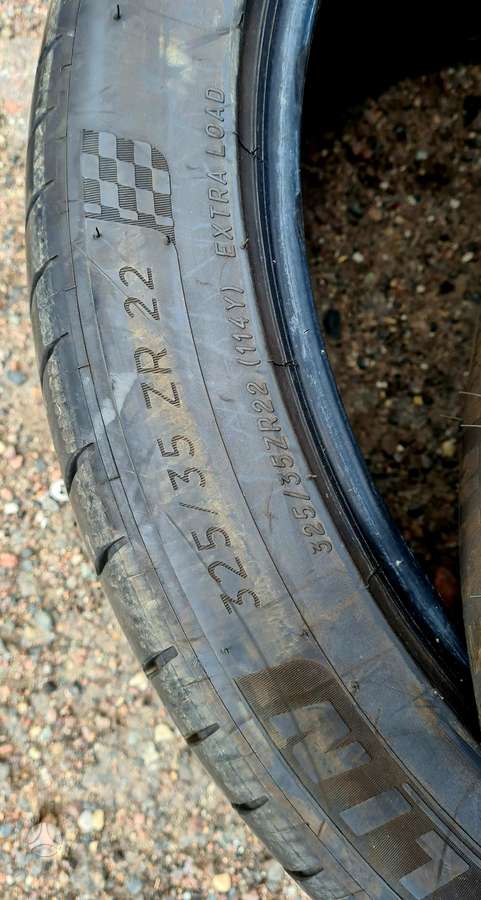 Michelin, summer 325/35 R22