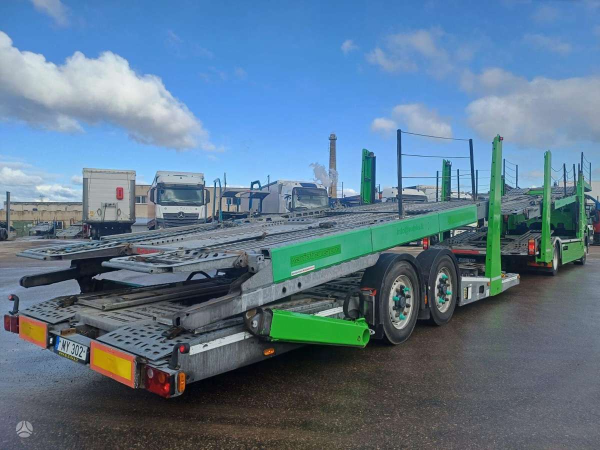 Scania P440  + Kassbohrer 2014, auto transporters