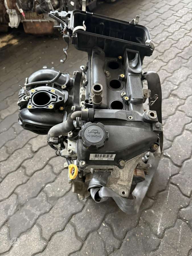 Peugeot 107, 1KR, variklis