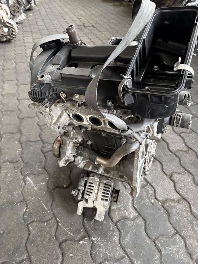 Peugeot 107, 1KR, engine
