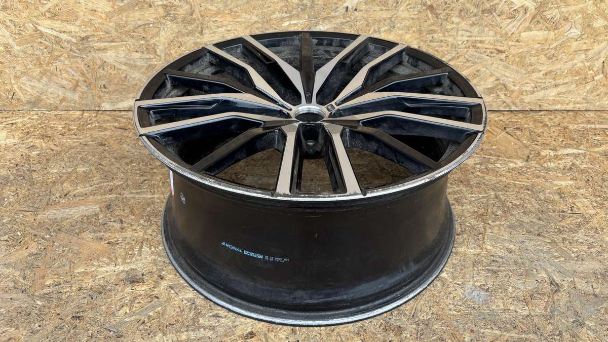 BMW X5, 5A1F4F8, Cen25881