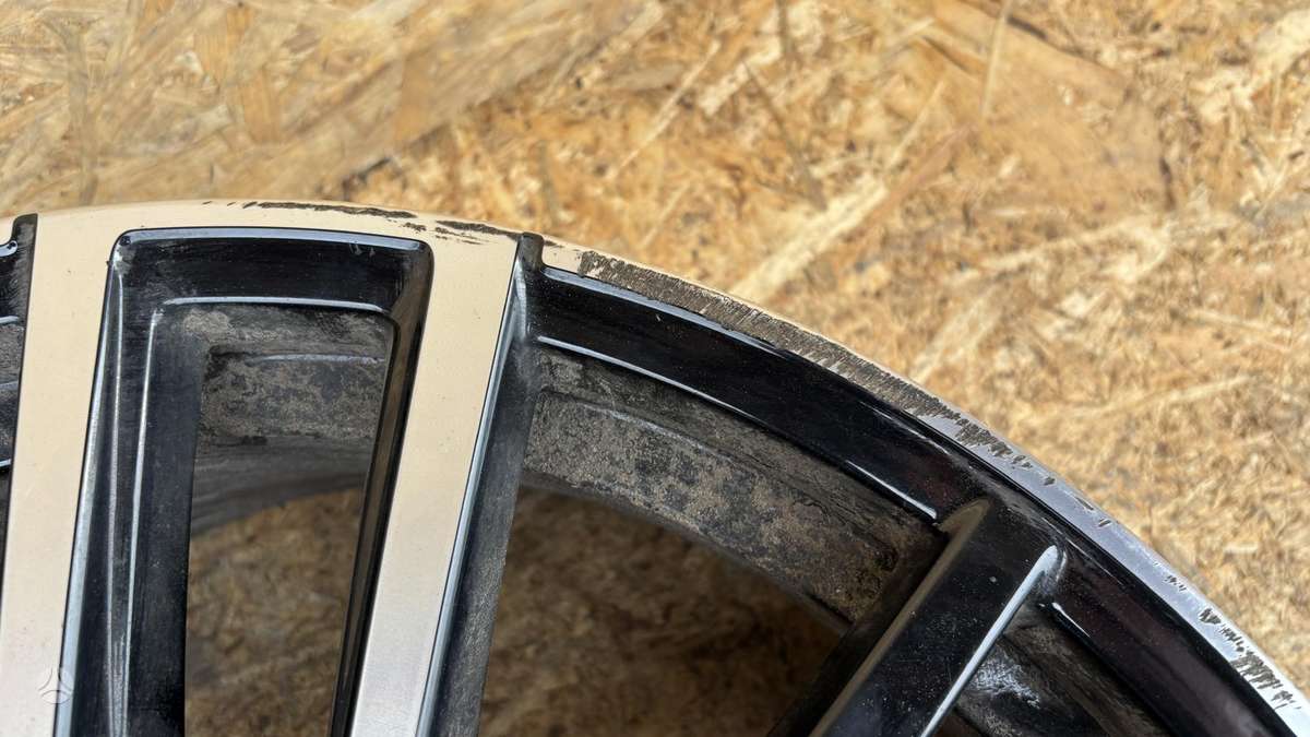 BMW X5, 5A1F4F8, Cen25881