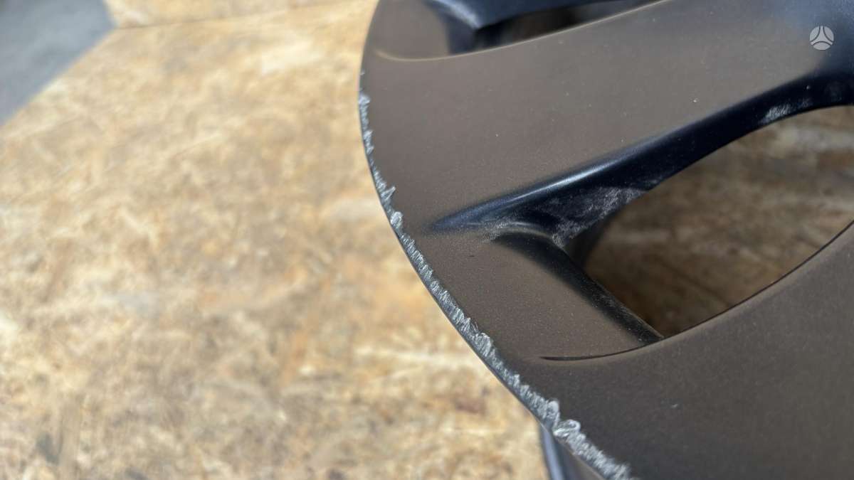 Tesla Model Y, 118822700C, Cen25918