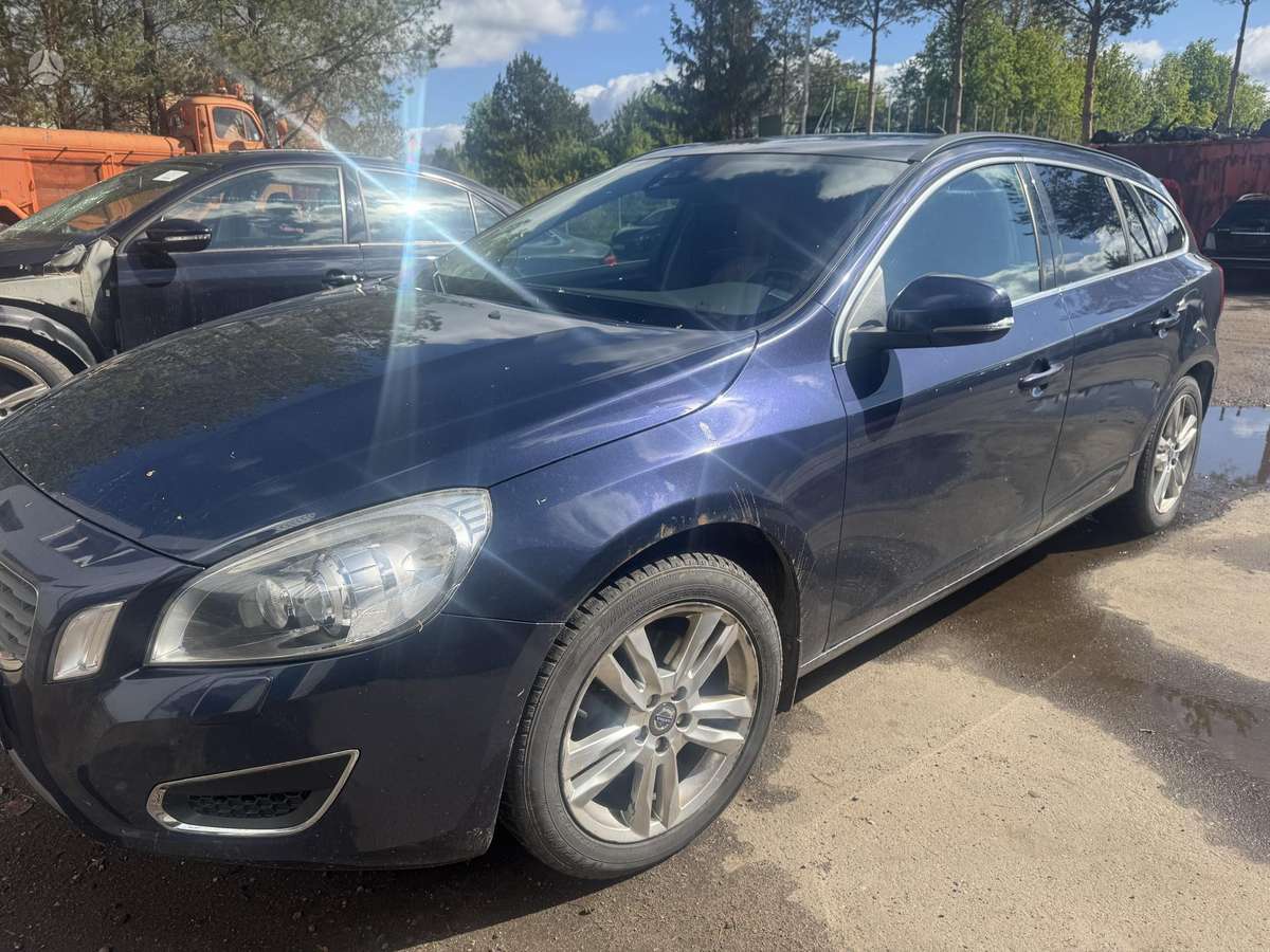 Volvo V60 Xsenon