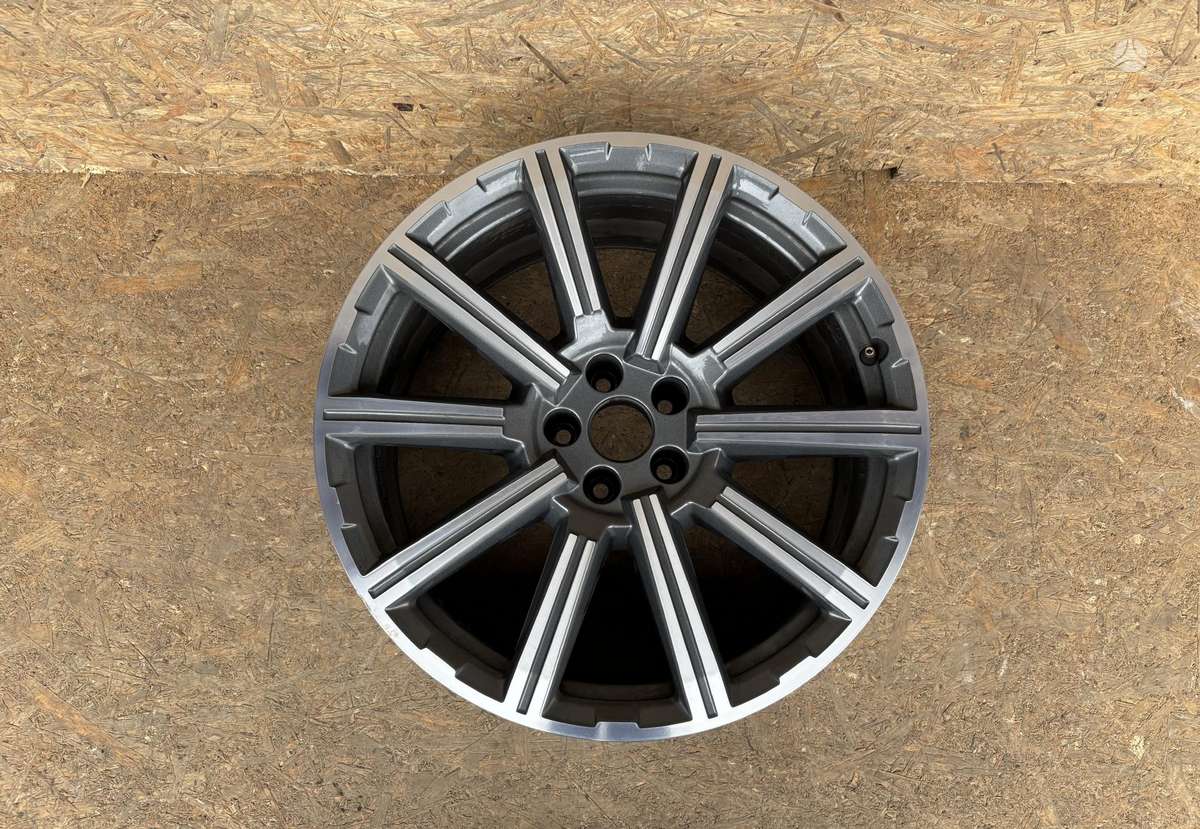 Audi Q7, 4M0601025, Cen26137