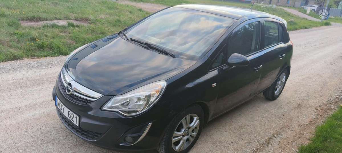 Opel Corsa, 1.2 l., Хэтчбек
