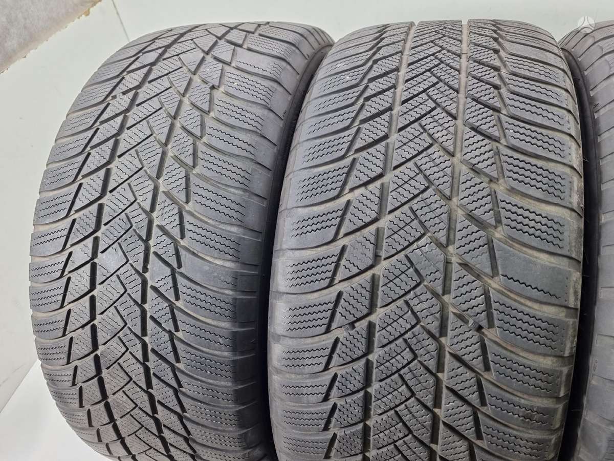 Bridgestone 5-6mm, 2020m, universalios 255/50 R18