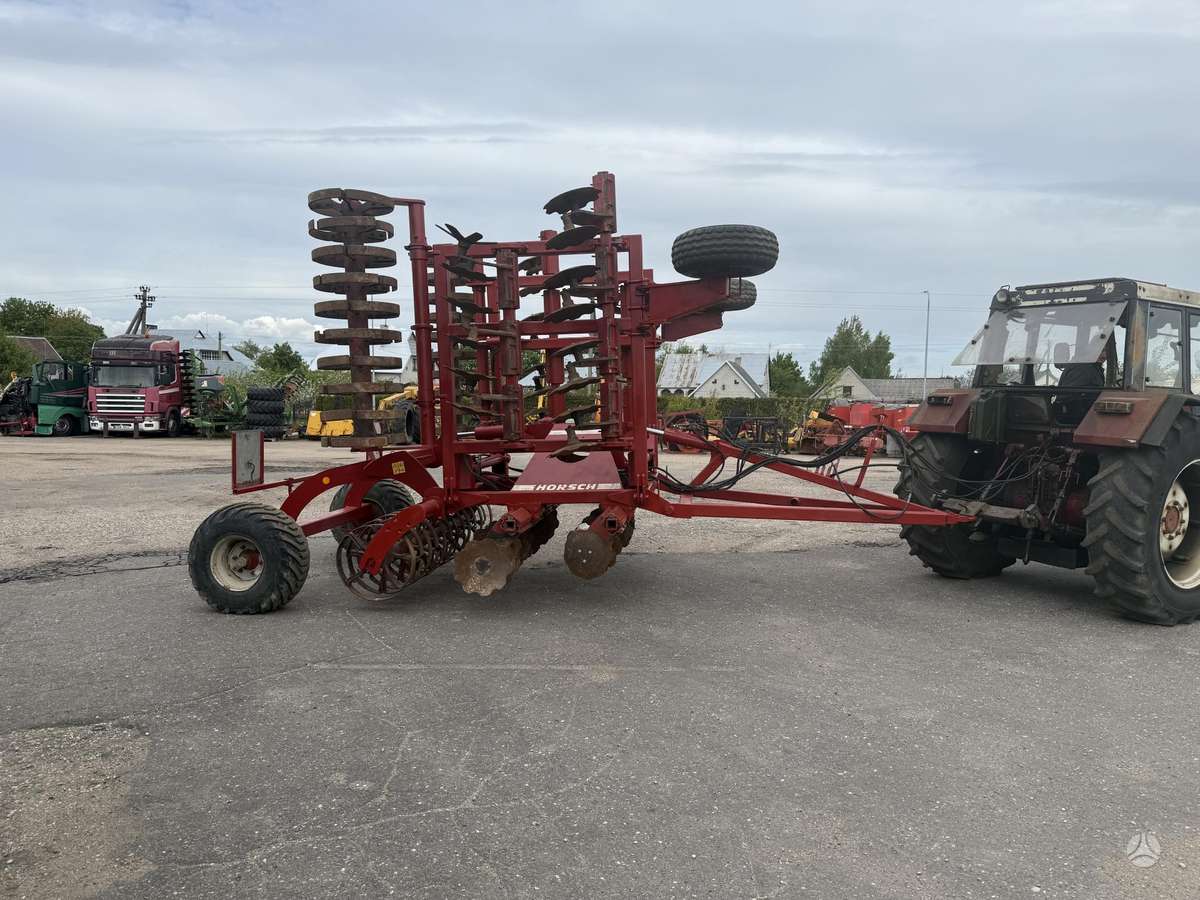 Horsch Joker 6RT, scrapers, scrubbers