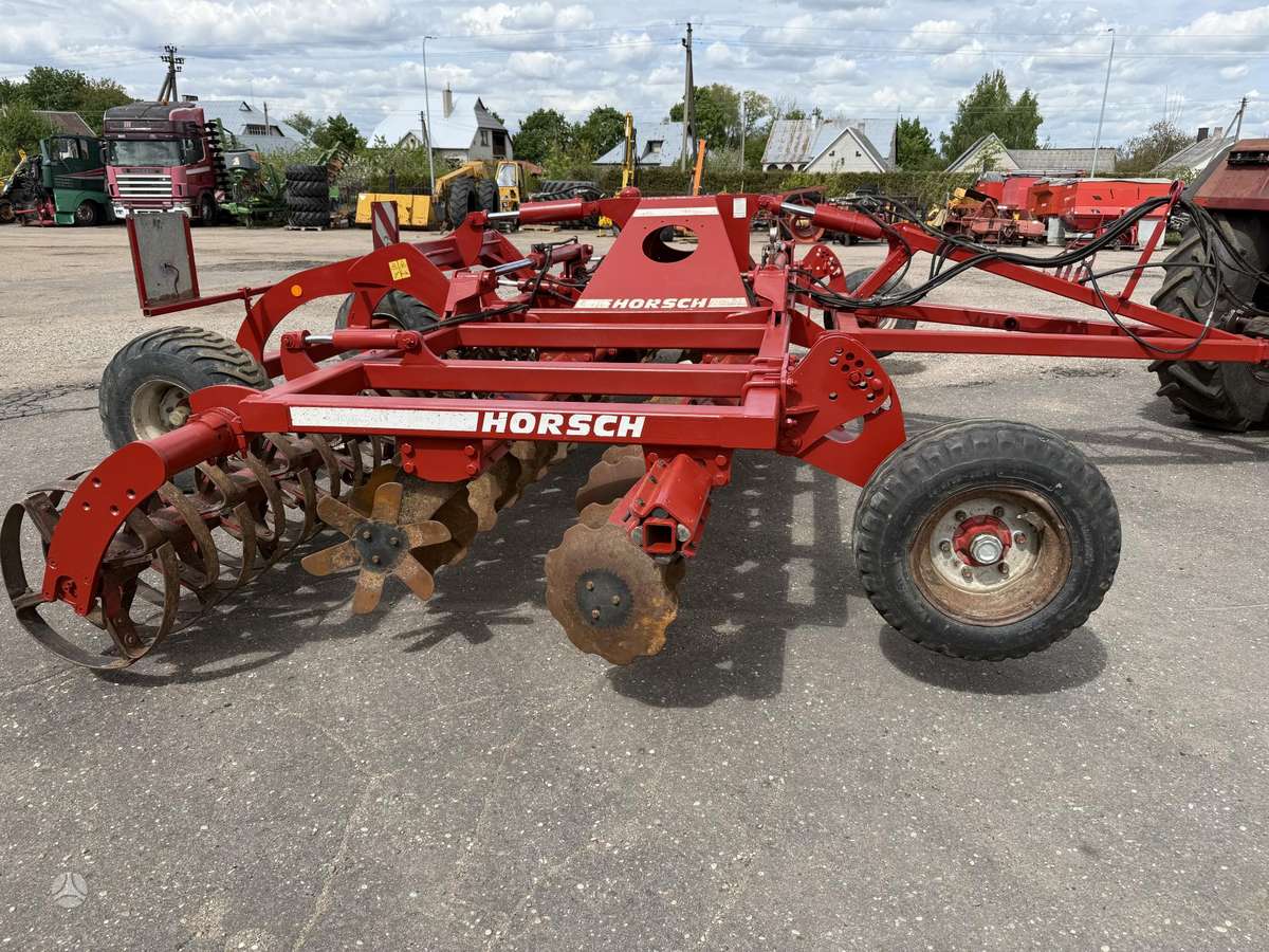 Horsch Joker 6RT, scrapers, scrubbers