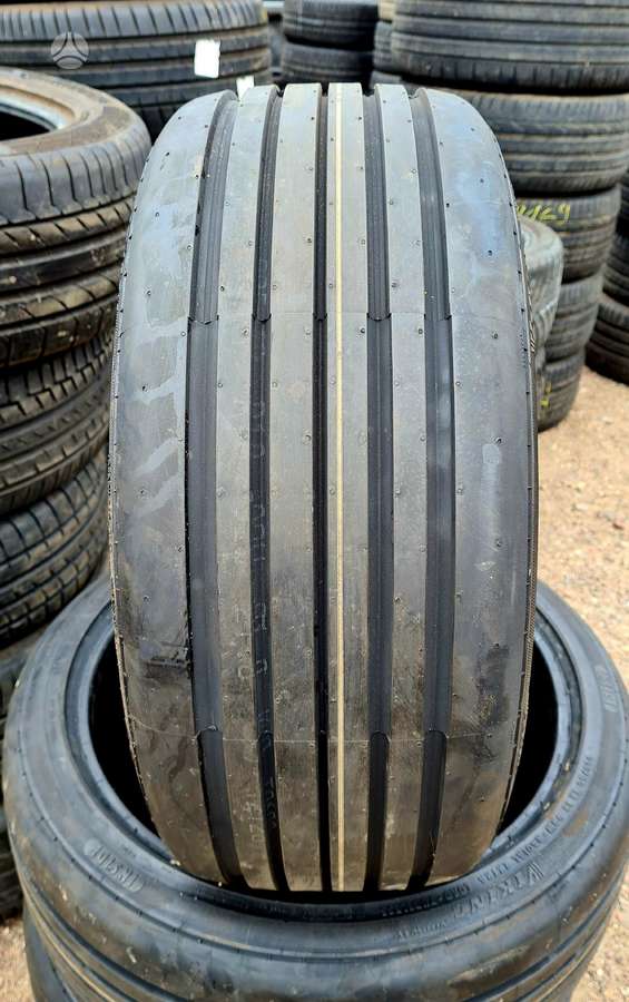 Viking, summer 225/40 R18