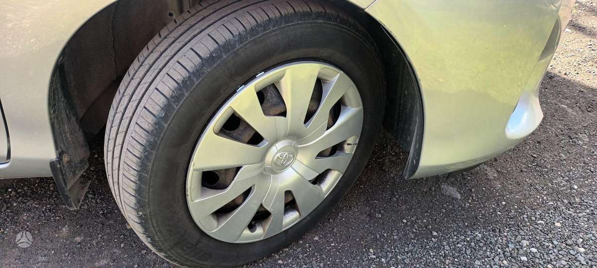 Toyota Yaris - 9