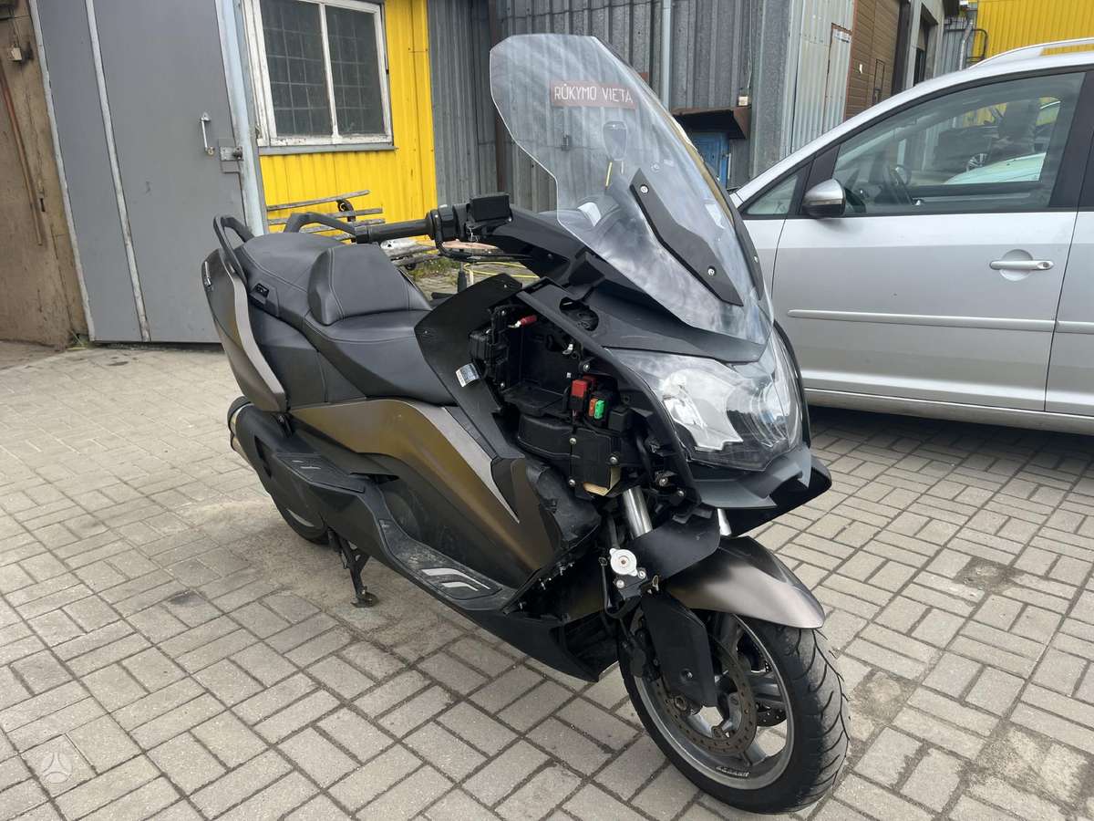 BMW C 650 GT 647cc, scooters / mopeds