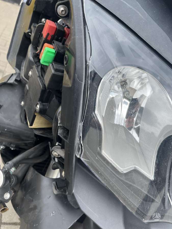 BMW C 650 GT 647cc, scooters / mopeds