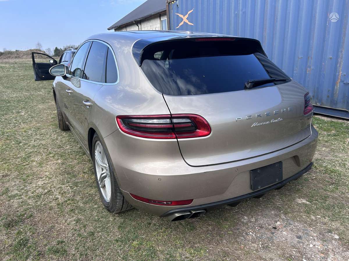 Porsche Macan dalimis