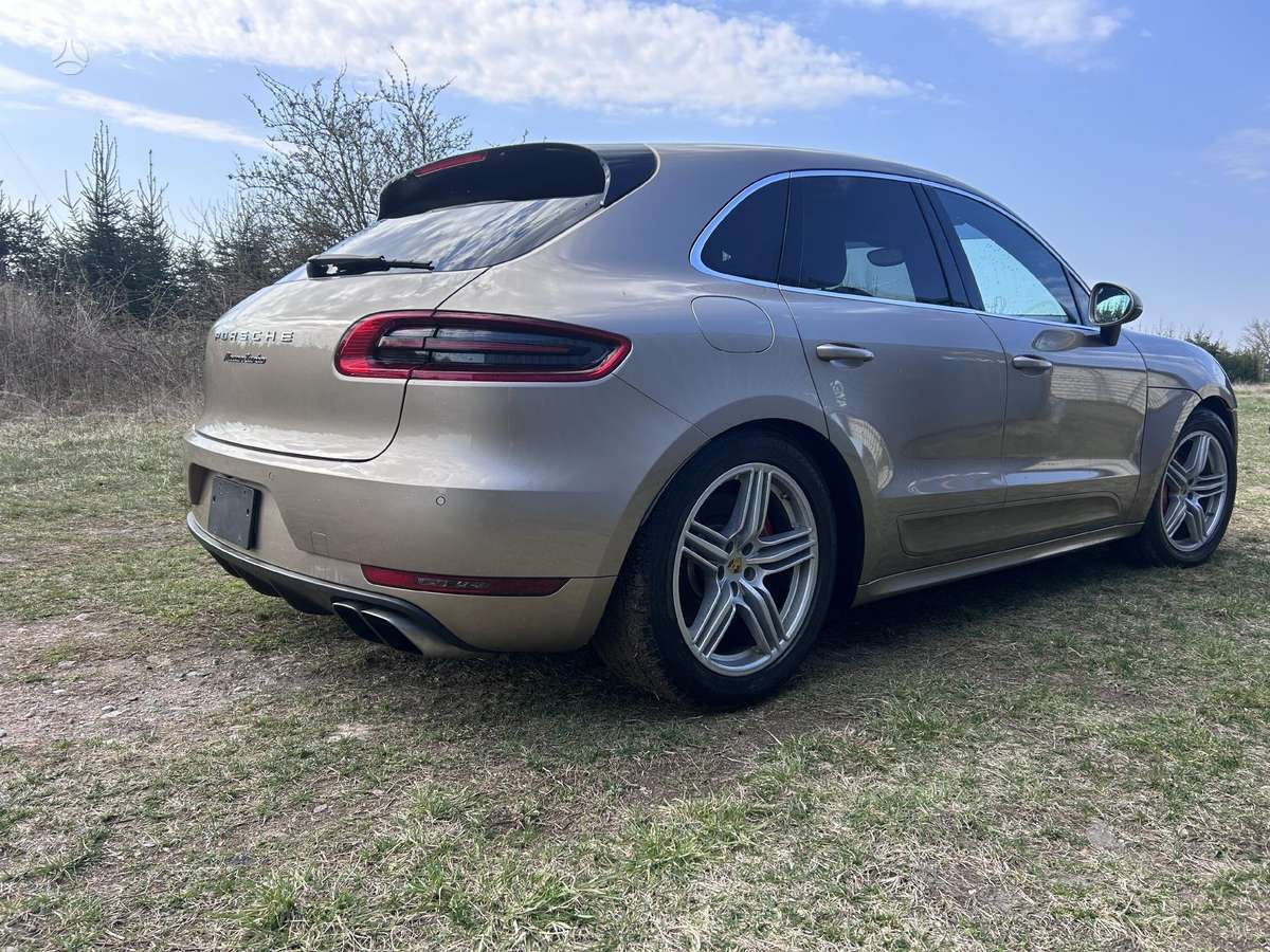 Porsche Macan по частям
