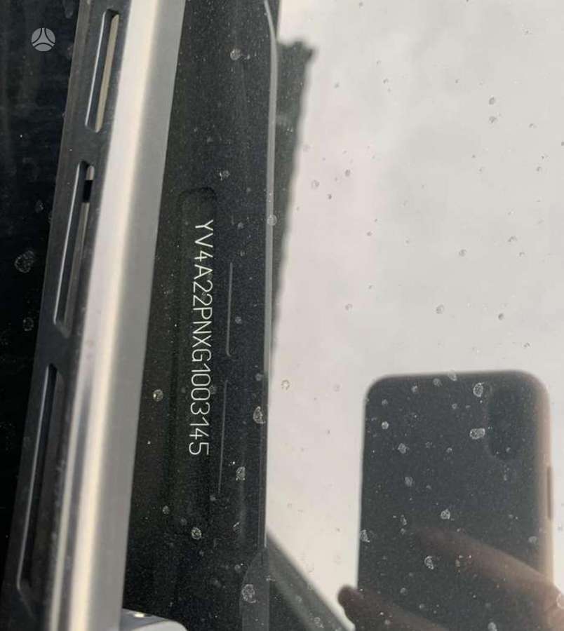 Volvo XC90 - 8