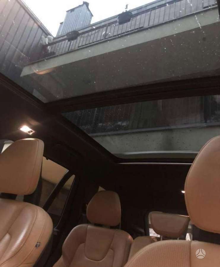 Volvo XC90 - 3