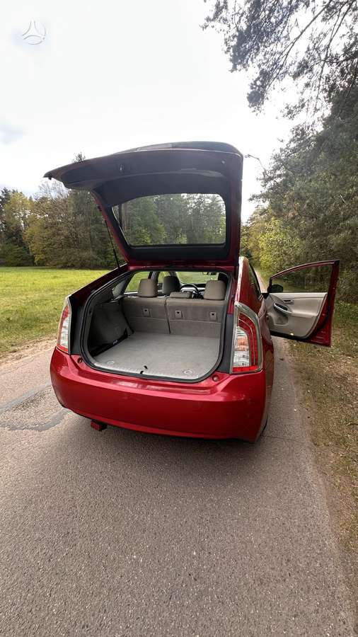Toyota Prius - 11