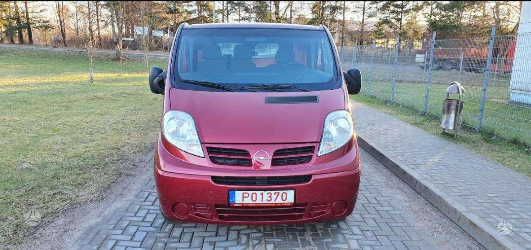 Opel Vivaro dalimis