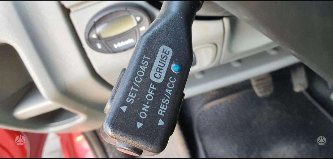 Opel Vivaro по частям