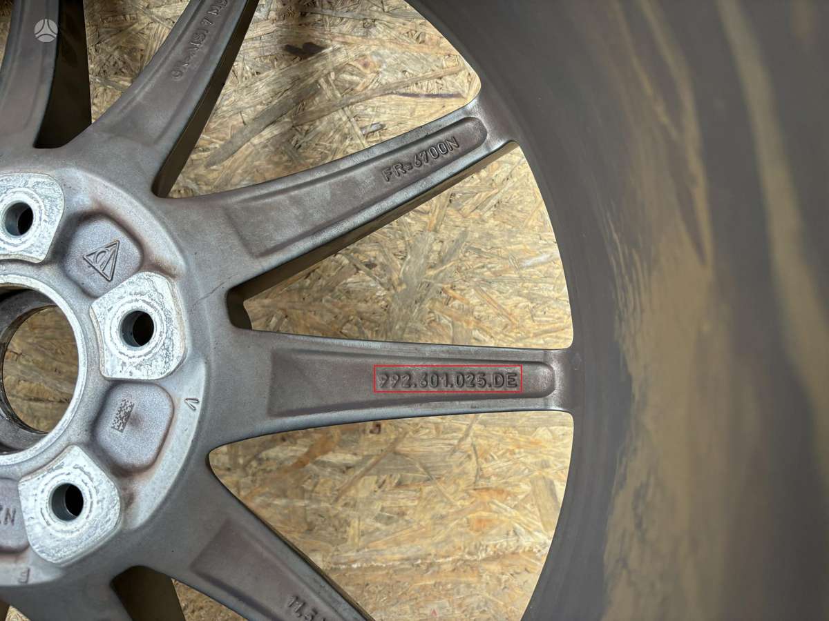 Porsche 911, 992601025DE, Cen26158