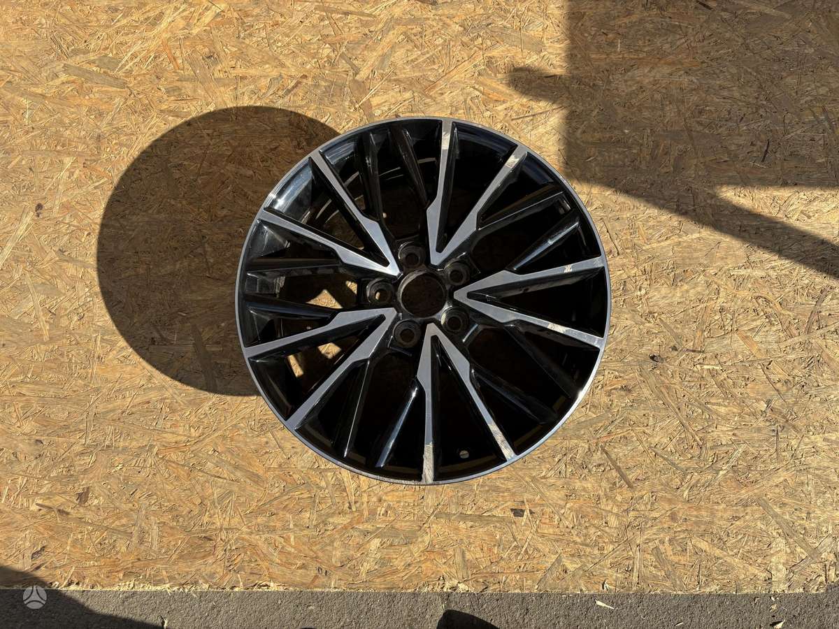 Toyota C-HR, 42611YY660, Cen26166