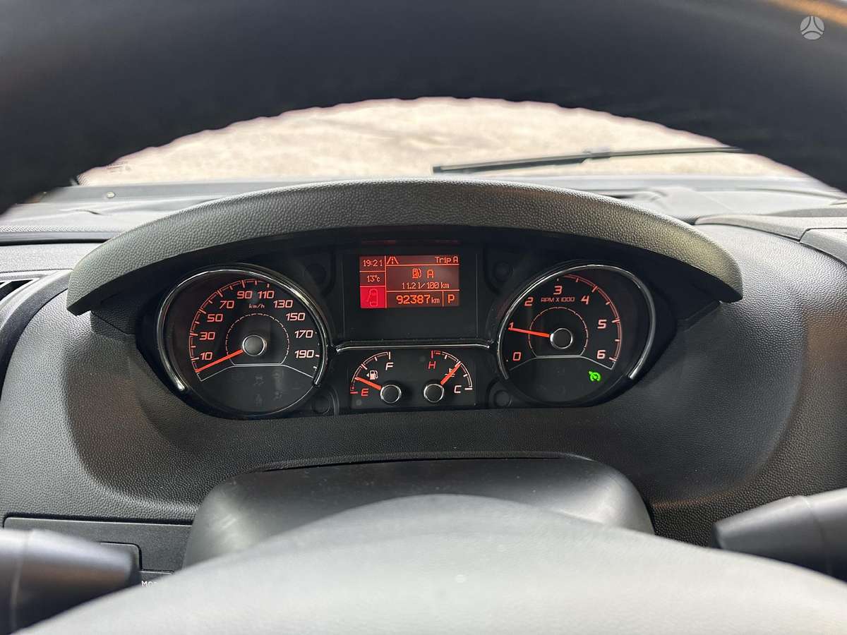 Weinsberg 650MEG, туристическиe автомобили
