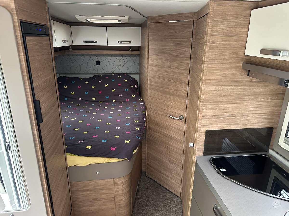 Weinsberg 650MEG, туристическиe автомобили